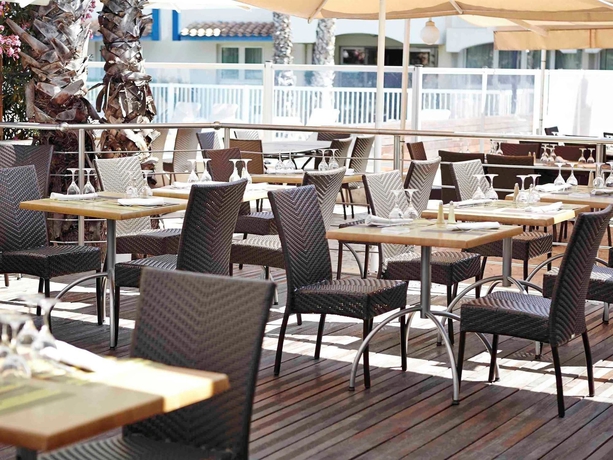 Imagen del bar/restaurante del Hotel Novotel Montpellier. Foto 7