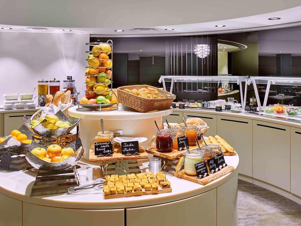 Imagen del bar/restaurante del Hotel Novotel Moscow Kievskaya. Foto 3