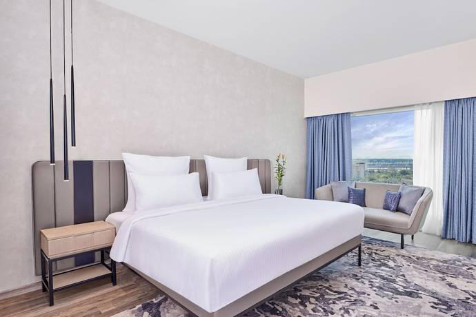 Imagen de la habitación del Hotel Novotel Mumbai International Airport. Foto 12