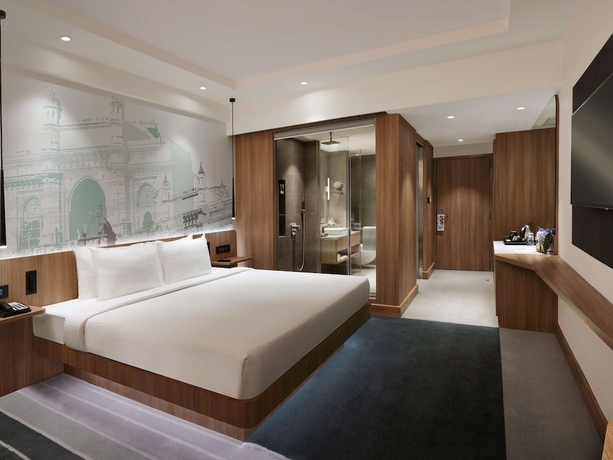 Imagen de la habitación del Hotel Novotel Mumbai Juhu Beach. Foto 6