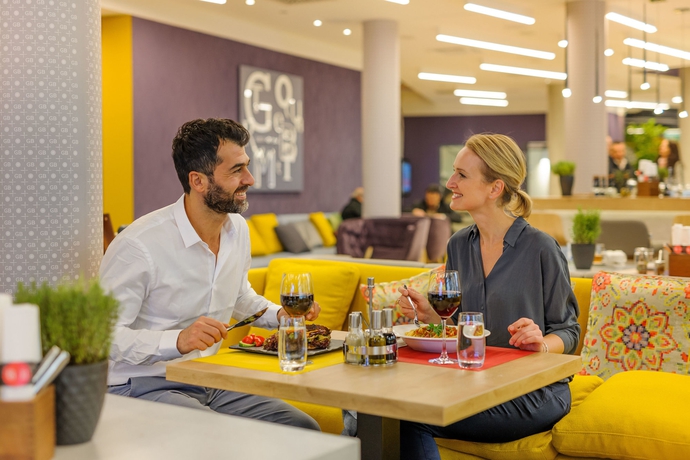 Imagen del bar/restaurante del Hotel Novotel München City Arnulfpark. Foto 9