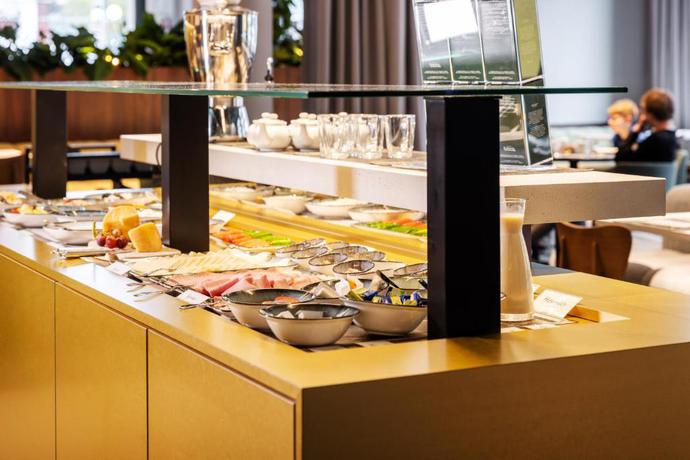 Imagen del bar/restaurante del Hotel Novotel Münster City. Foto 2