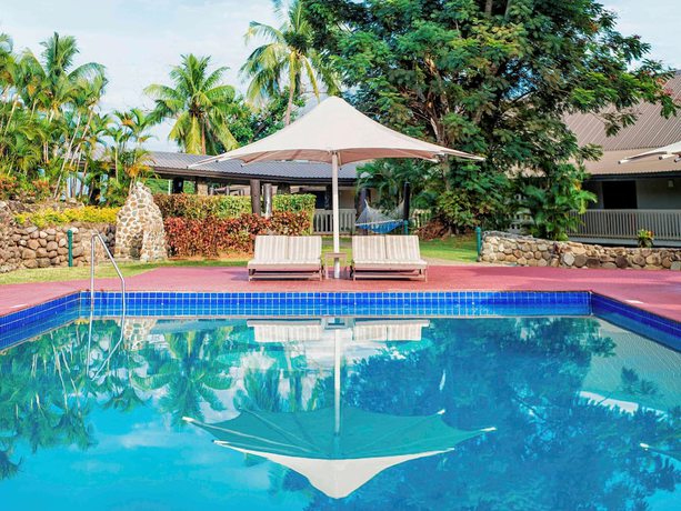 Imagen de la piscina del Hotel Novotel Nadi. Foto 17