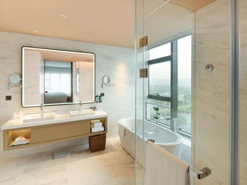 Imagen general del Hotel Novotel Nanjing Airport. Foto 8