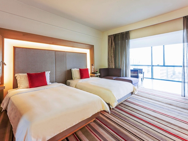 Imagen de la habitación del Hotel Novotel Nanjing East Suning. Foto 2
