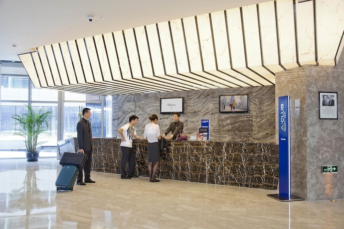 Imagen de los interiores del Hotel Novotel Nanjing East Suning. Foto 16
