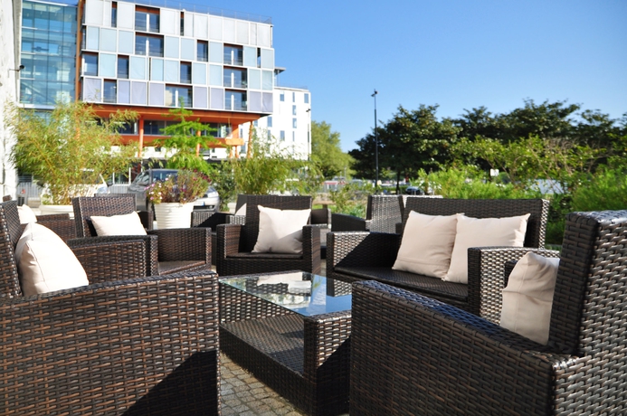 Imagen de los exteriores del Hotel Novotel Nantes Centre Gare. Foto 9