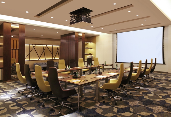 Imagen de los interiores del Hotel Novotel New Delhi Aerocity. Foto 15