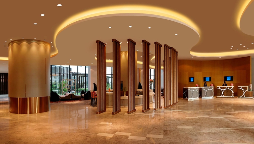 Imagen de los interiores del Hotel Novotel New Delhi Aerocity. Foto 16