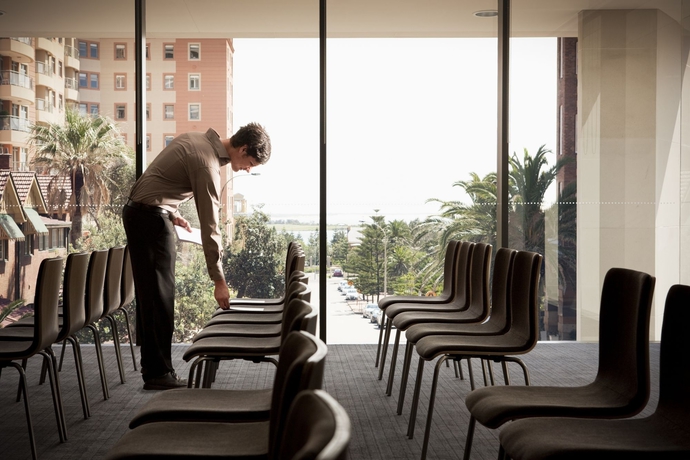 Imagen de los interiores del Hotel Novotel Newcastle Beach. Foto 12