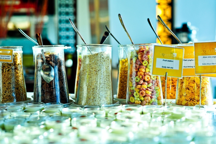 Imagen del bar/restaurante del Hotel Novotel Nha Trang. Foto 4