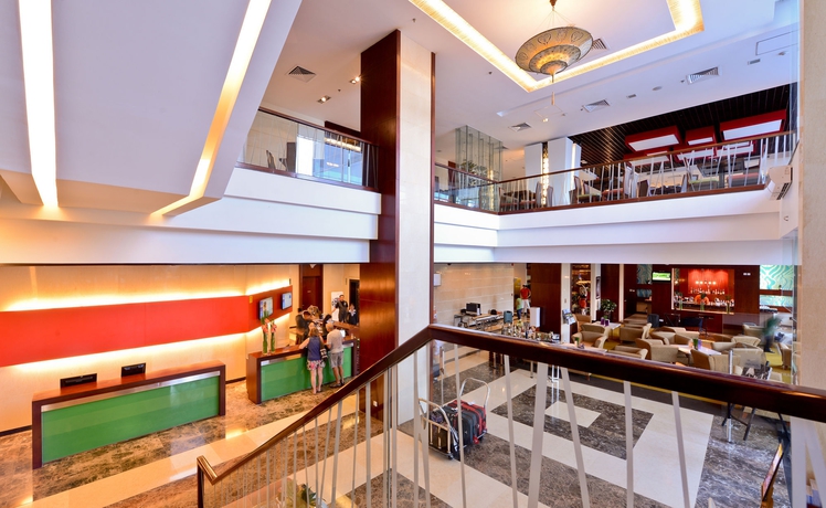 Imagen de los interiores del Hotel Novotel Nha Trang. Foto 15