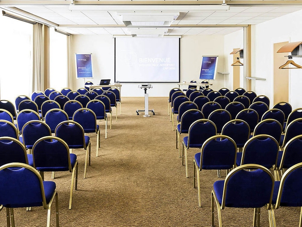 Imagen de los interiores del Hotel Novotel Nice Aeroport Cap 3000. Foto 12