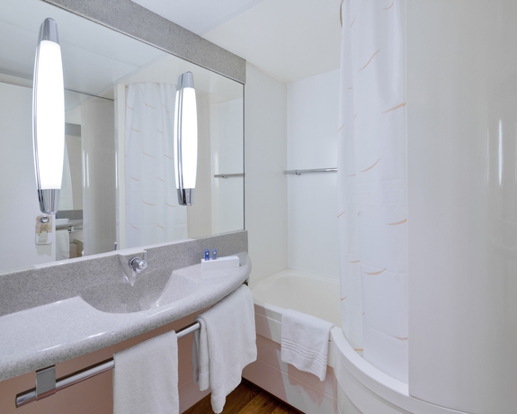 Imagen de la habitación del Hotel Novotel Nice Aeroport Cap 3000. Foto 7