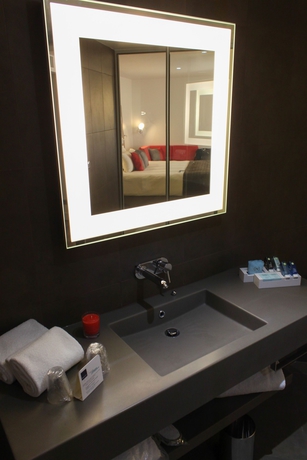 Imagen de la habitación del Hotel Novotel Nice Centre Vieux Nice. Foto 9
