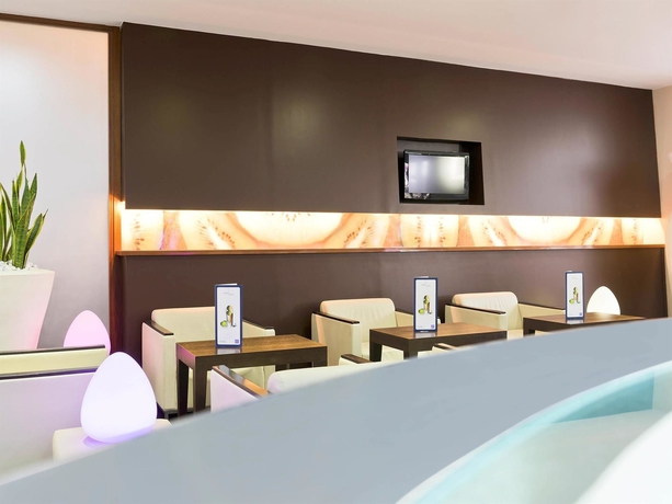 Imagen del bar/restaurante del Hotel Novotel Nice Centre Vieux Nice. Foto 5