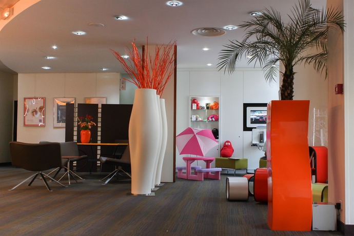 Imagen de los interiores del Hotel Novotel Nice Centre Vieux Nice. Foto 15