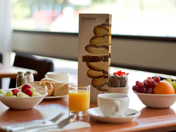 Imagen del bar/restaurante del Hotel Novotel Nottingham Derby. Foto 12