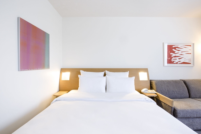 Imagen de la habitación del Hotel Novotel Nuernberg Messezentrum. Foto 11