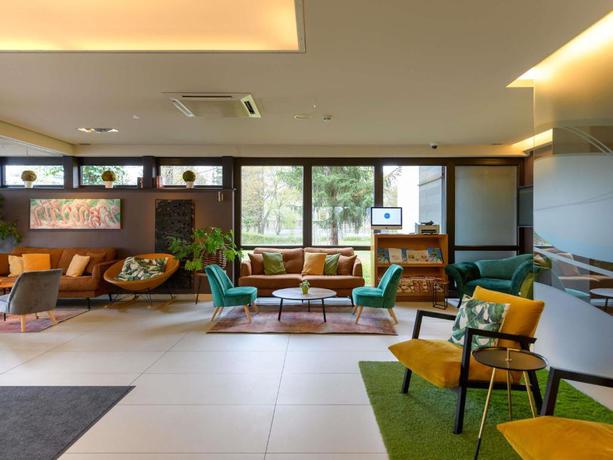 Imagen de los interiores del Hotel Novotel Nuernberg Messezentrum. Foto 8