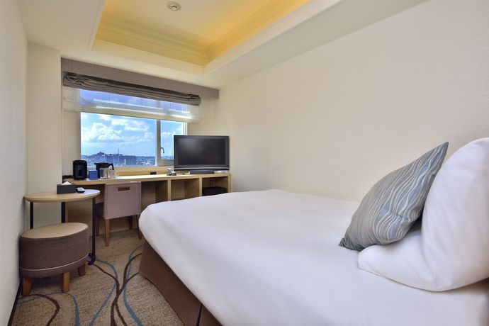 Imagen de la habitación del Hotel Novotel Okinawa Naha. Foto 2