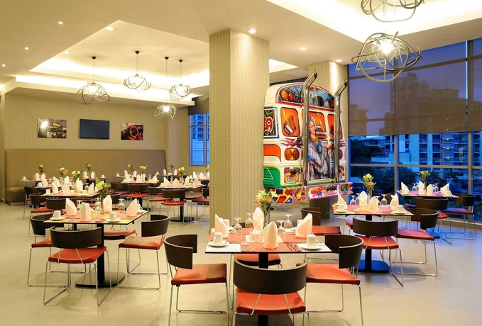 Imagen del bar/restaurante del Hotel Novotel Panama City. Foto 10