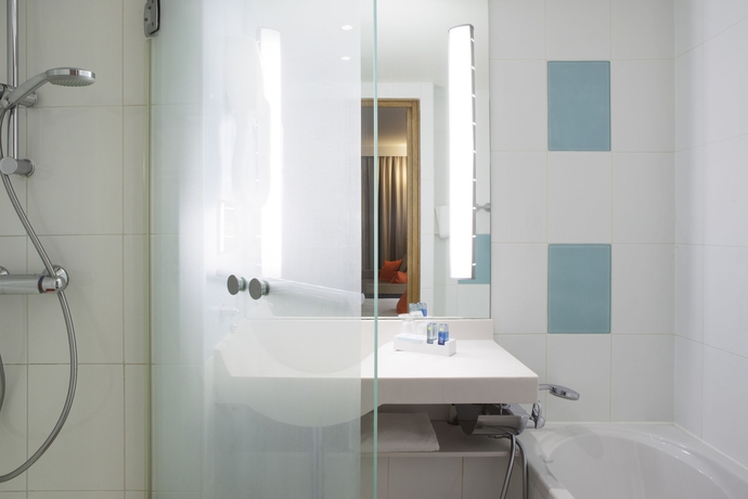 Imagen de la habitación del Hotel Novotel Paris 13 Porte D'italie. Foto 11