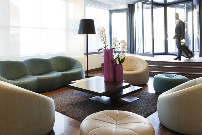 Imagen de los interiores del Hotel Novotel Paris 13 Porte D'italie. Foto 14