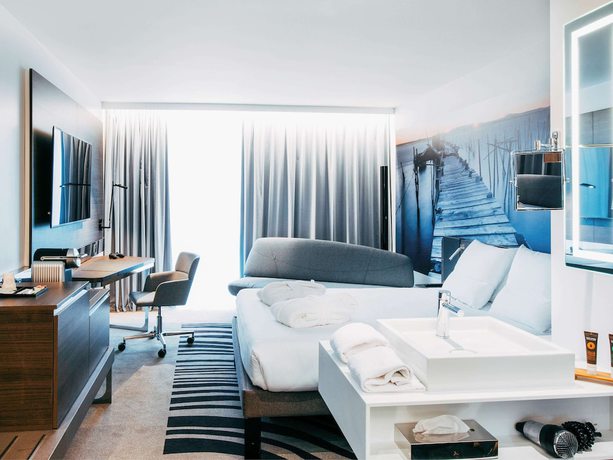 Imagen de la habitación del Hotel Novotel Paris Coeur d'Orly Airport. Foto 2
