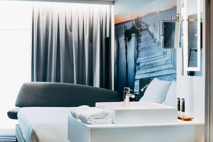 Imagen de la habitación del Hotel Novotel Paris Coeur d'Orly Airport. Foto 4