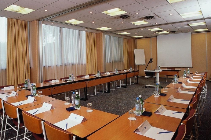 Imagen general del Hotel Novotel Paris Créteil Le Lac. Foto 4