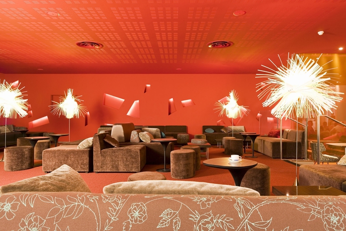 Imagen del bar/restaurante del Hotel Novotel Paris Est. Foto 8