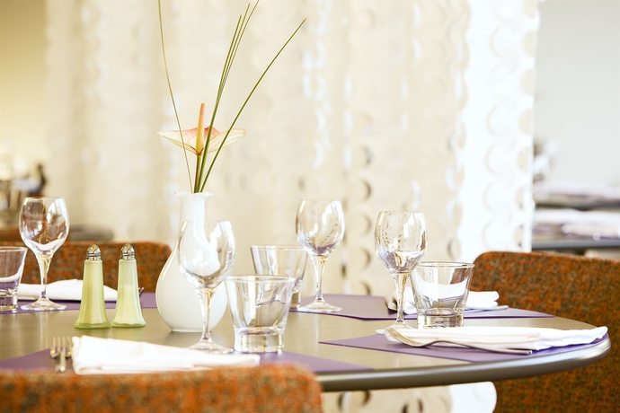 Imagen del bar/restaurante del Hotel Novotel Paris Est. Foto 9