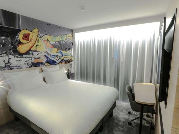 Imagen de la habitación del Hotel Novotel Paris La Défense Nanterre. Foto 6