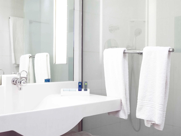 Imagen de la habitación del Hotel Novotel Paris Pont De Sevres. Foto 9