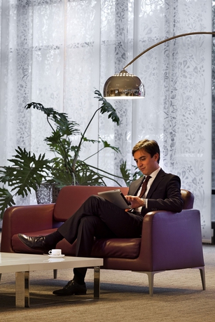 Imagen de los interiores del Hotel Novotel Paris Roissy CDG Convention. Foto 11