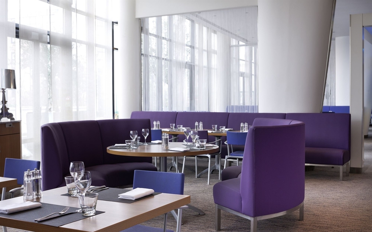 Imagen del bar/restaurante del Hotel Novotel Paris Roissy CDG Convention. Foto 6