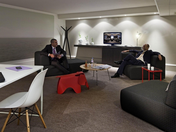Imagen de la habitación del Hotel Novotel Paris Saclay. Foto 14