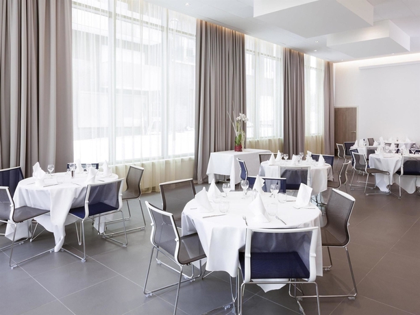 Imagen de los interiores del Hotel Novotel Paris Saint Denis Stade Basilique. Foto 14