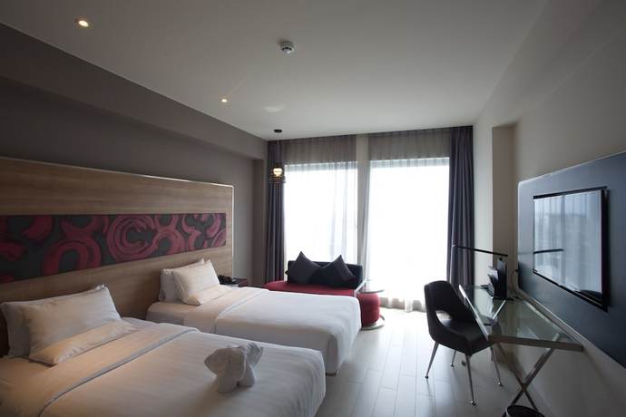 Imagen de la habitación del Hotel Novotel Pekanbaru. Foto 2