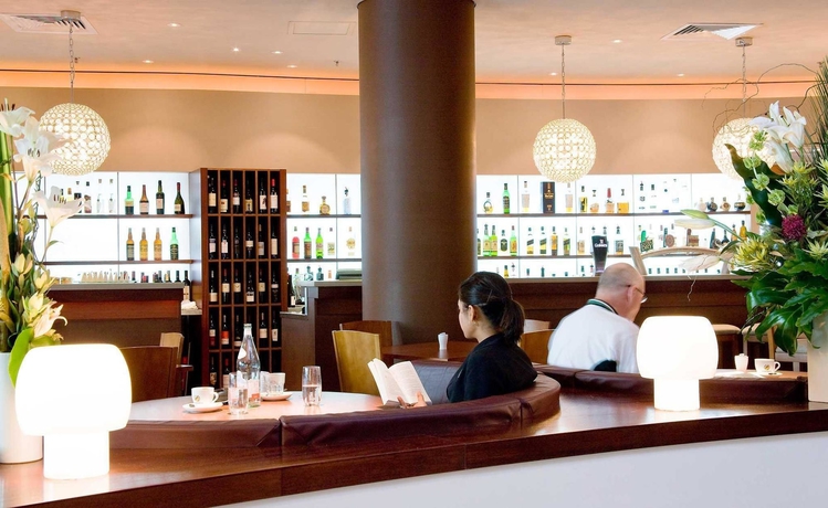 Imagen del bar/restaurante del Hotel Novotel Perth Langley. Foto 6