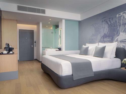 Imagen general del Hotel Novotel Phnom Penh BKK 1. Foto 11