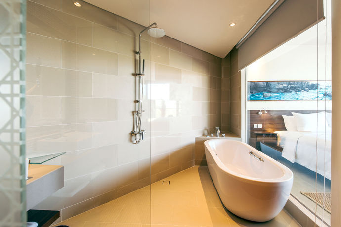 Imagen del bar/restaurante del Hotel Novotel Phu Quoc Resort. Foto 9