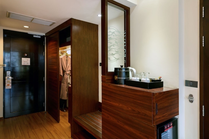 Imagen de la habitación del Hotel Novotel Phuket Vintage Park. Foto 9