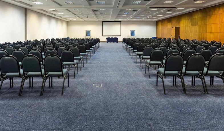 Imagen de los interiores del Hotel Novotel Porto Alegre Tres Figueiras. Foto 10