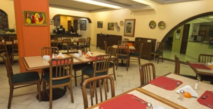 Imagen del bar/restaurante del Hotel Novotel, Poza Rica. Foto 4