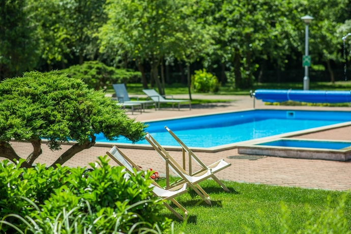 Imagen de la piscina del Hotel Novotel Poznan Malta. Foto 19