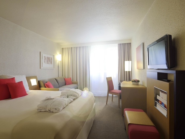 Imagen de la habitación del Hotel Novotel Reims Tinqueux. Foto 13