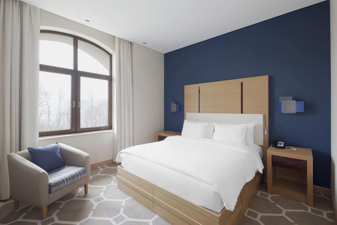 Imagen de la habitación del Hotel Novotel Resort Krasnaya Polyana Sochi. Foto 8