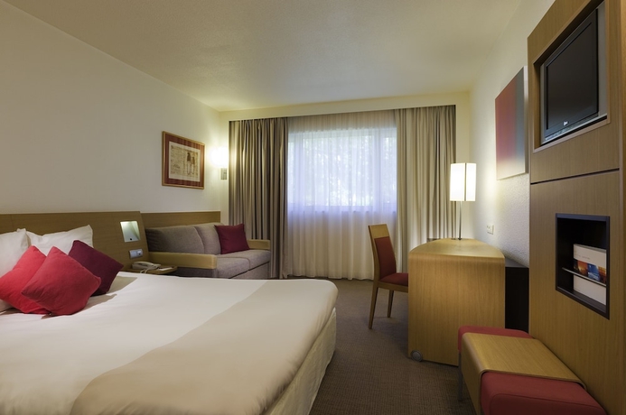 Imagen de la habitación del Hotel Novotel Resort and Spa Biarritz Anglet. Foto 5